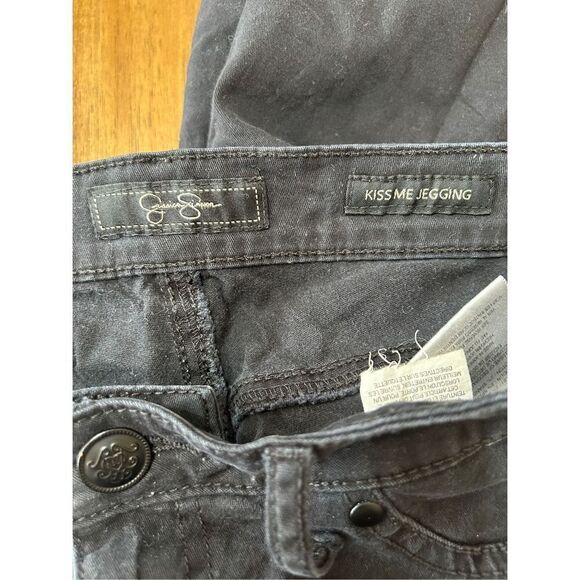 Jessica Simpson Kiss Me Jegging Size 28 - Picture 4 of 4